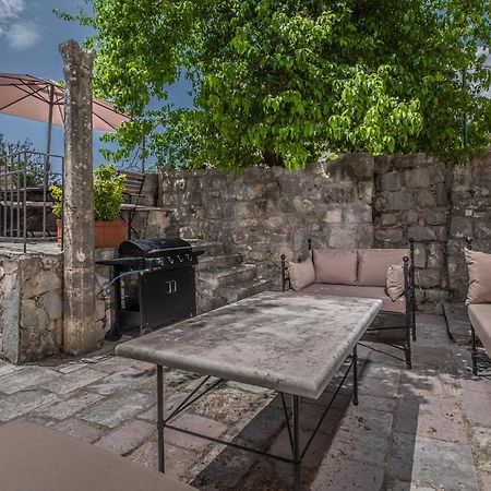 Villa Burovic Perast Exterior photo